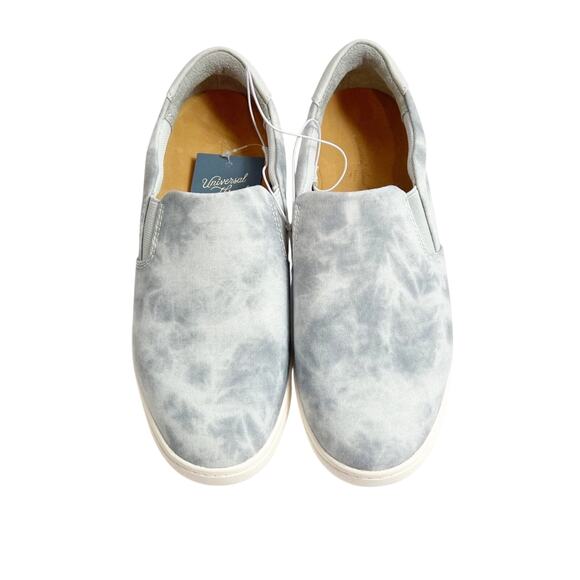 Universal Thread Kelsey Sneakers Ultimate Comfort Gray Size 6 Brand New - Picture 2 of 6